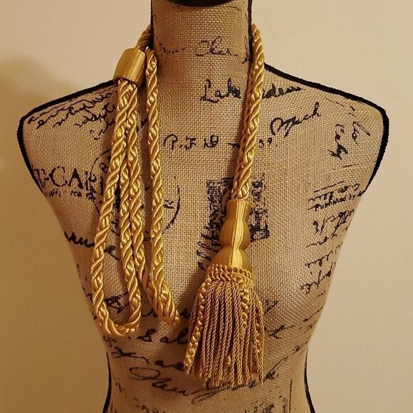 Set of 4  Gold Tassels - Picture 4 of 4